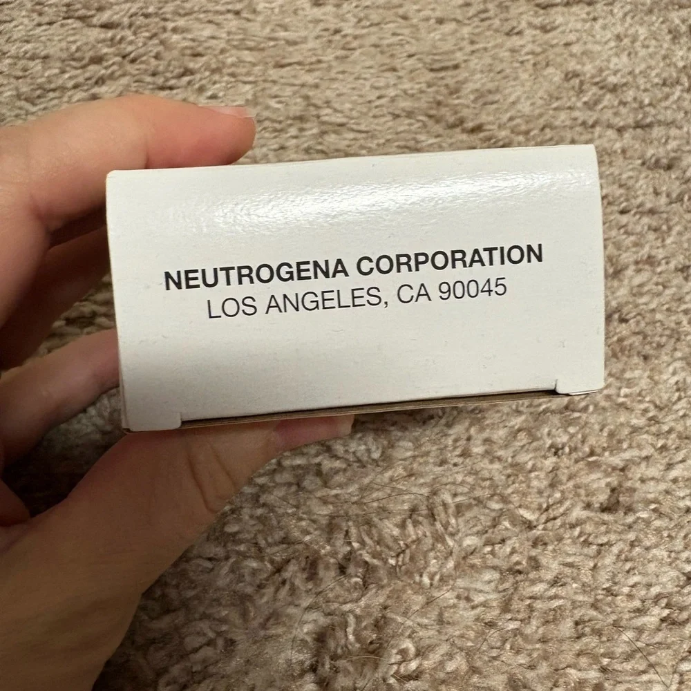 Neutrogena Shine Control Liquid Makeup SPF 20 Natural Beige 60 1 Oz 2 pack NEW